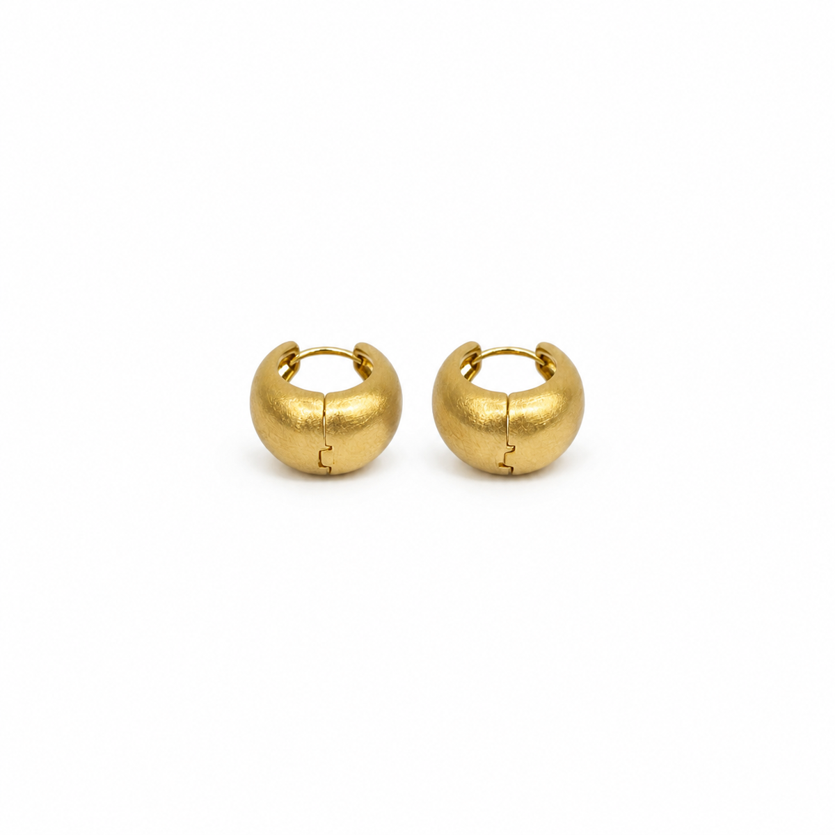 Textured Chunky Huggie Hoop Earrings
